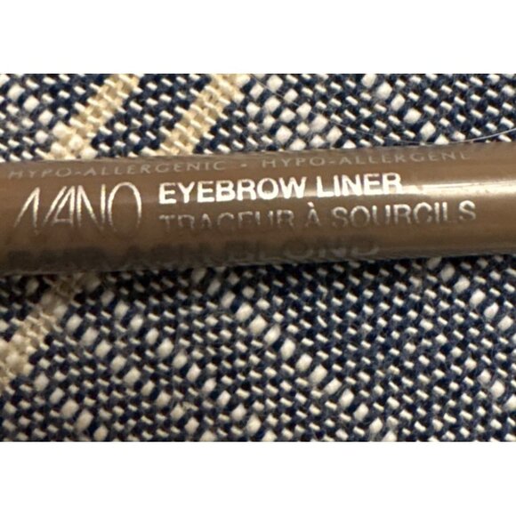 Marcelle Nano Eyebrow Liner Fair Ash Blond Waterproof - Picture 2 of 6